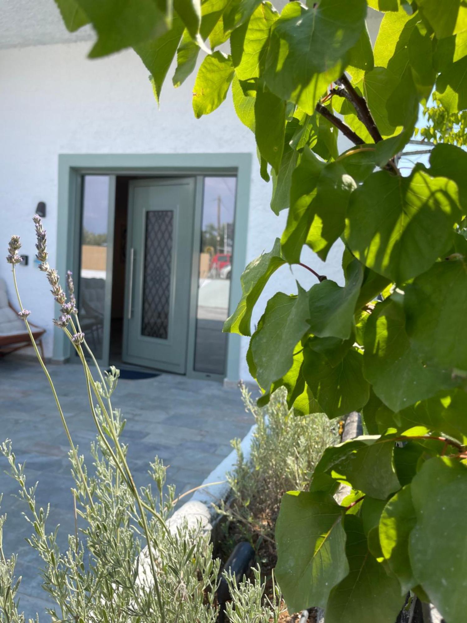 Staybridge Apartments, Μεσογγή Εξωτερικό φωτογραφία